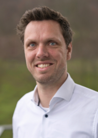 Herr Ingo Deluweit